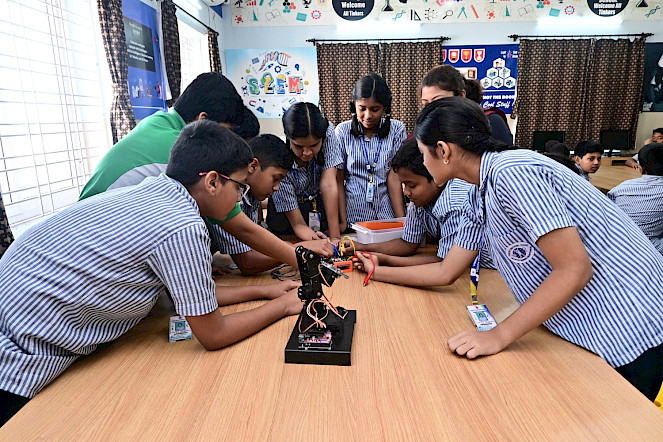 Robotics Lab for School Students