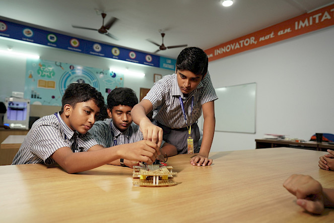 technology-enabled-school-in-howrah